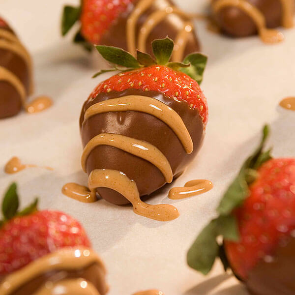 Peanut Butter ‘n Chocolate Strawberries – Recipes