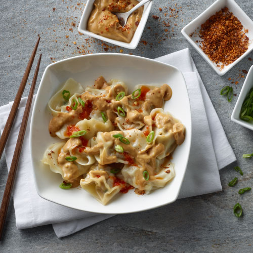 Wontons with Spicy Peanut Sauce